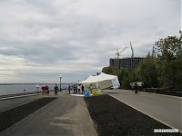 Держите шатёр! Он же сейчас улетит!!!